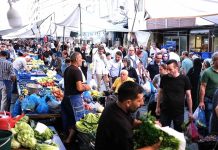 Dört kişilik aile çalışsa bile yoksulluk sınırının altında kalıyor!