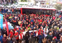 İzmir’de Belediye-İş Sendikası üyeleri de sokakta!