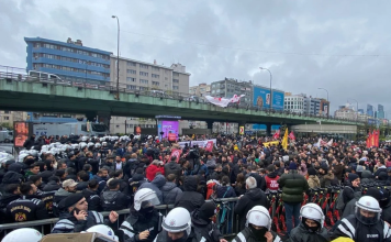 KİTLESEL DİRENİŞ HATTI İLE ÖRGÜTLENMEYE!